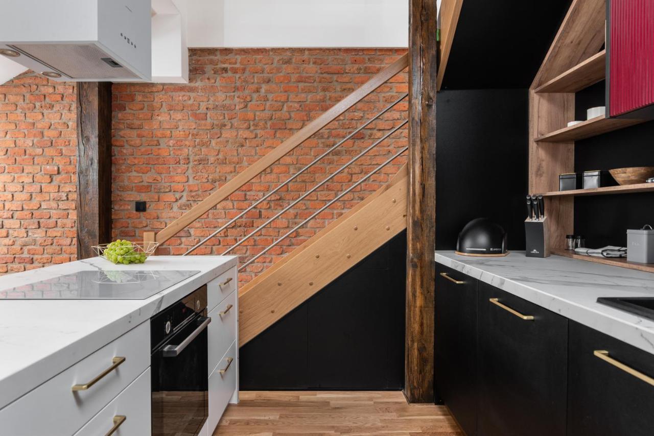 Riverside Premium Class Apartment - By Upstairs คราคูฟ ภายนอก รูปภาพ