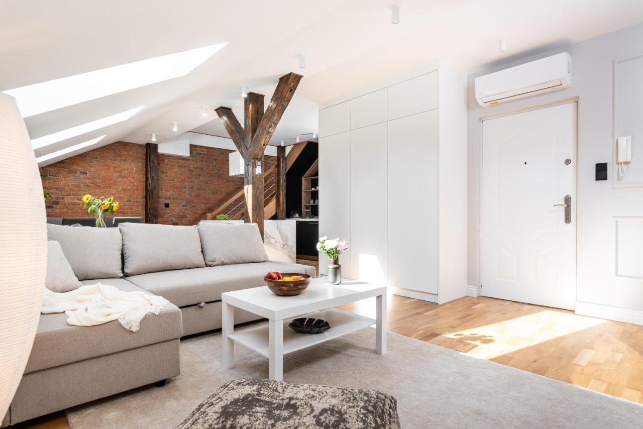 Riverside Premium Class Apartment - By Upstairs คราคูฟ ภายนอก รูปภาพ